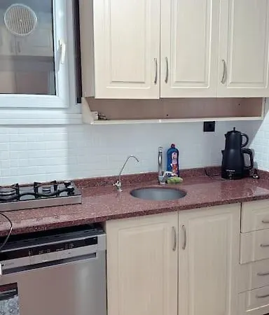Apartment Renewed Cozy 2+1 In Cihangir